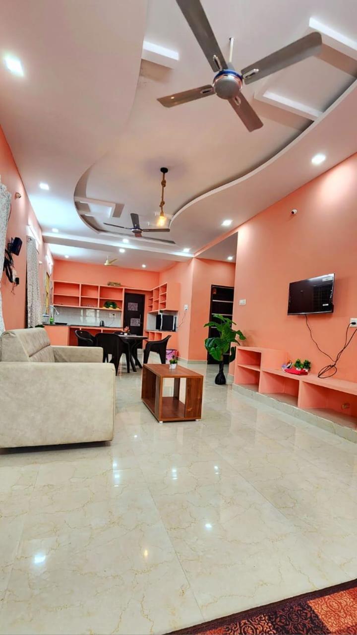 Ruhithahomestay- Ac Rooms-Free Wifi- Android Tv - Near To Alipiri- Door Service Tirupati Ngoại thất bức ảnh